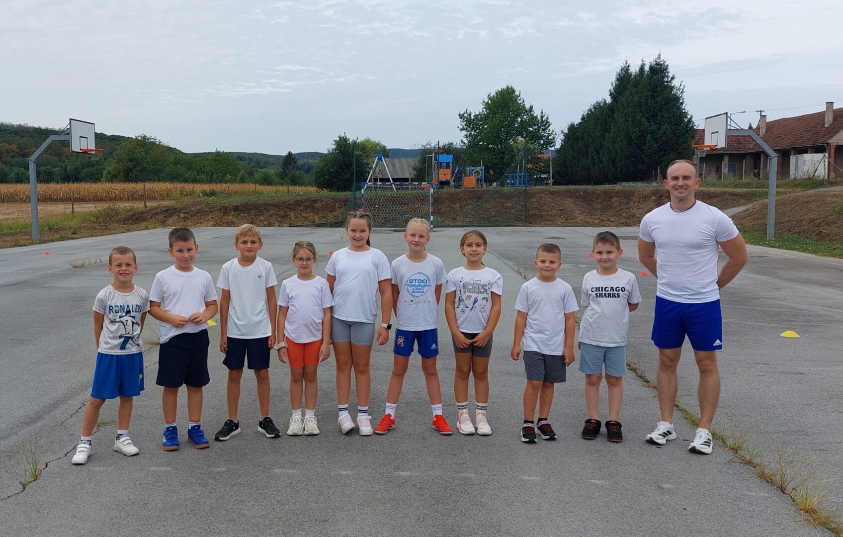 1000068323